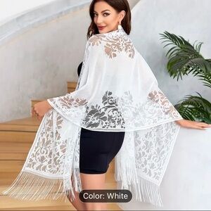 🤍Elegant Chic Jacquard evening shawl in White 🤍